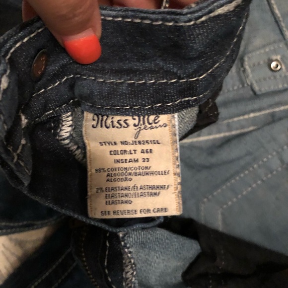 Miss Me Jeans - Picture 4 of 4